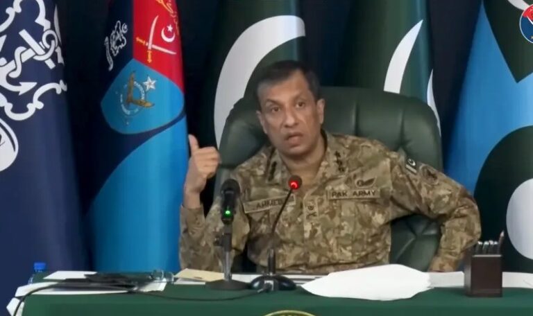 Pakistan Assures Full Support to Defend Saudi Arabia Amid Regional Houthi Attacks